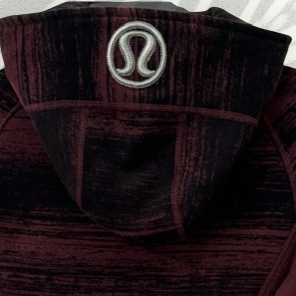 Lululemon Scuba Hoodie ll NWT - Picture 4 of 13